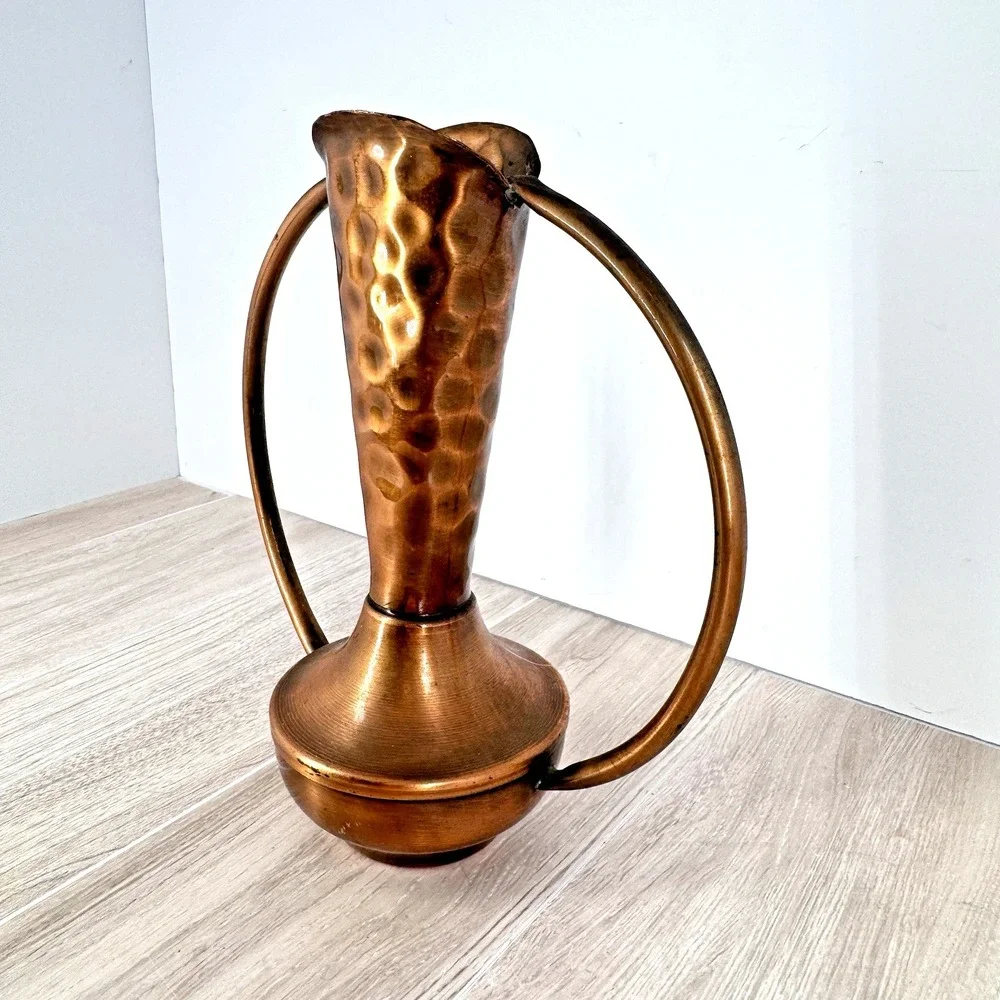 Vintage‎ Hammered Copper Vase Ring Handle Art Deco Style 7in Heavy Metal